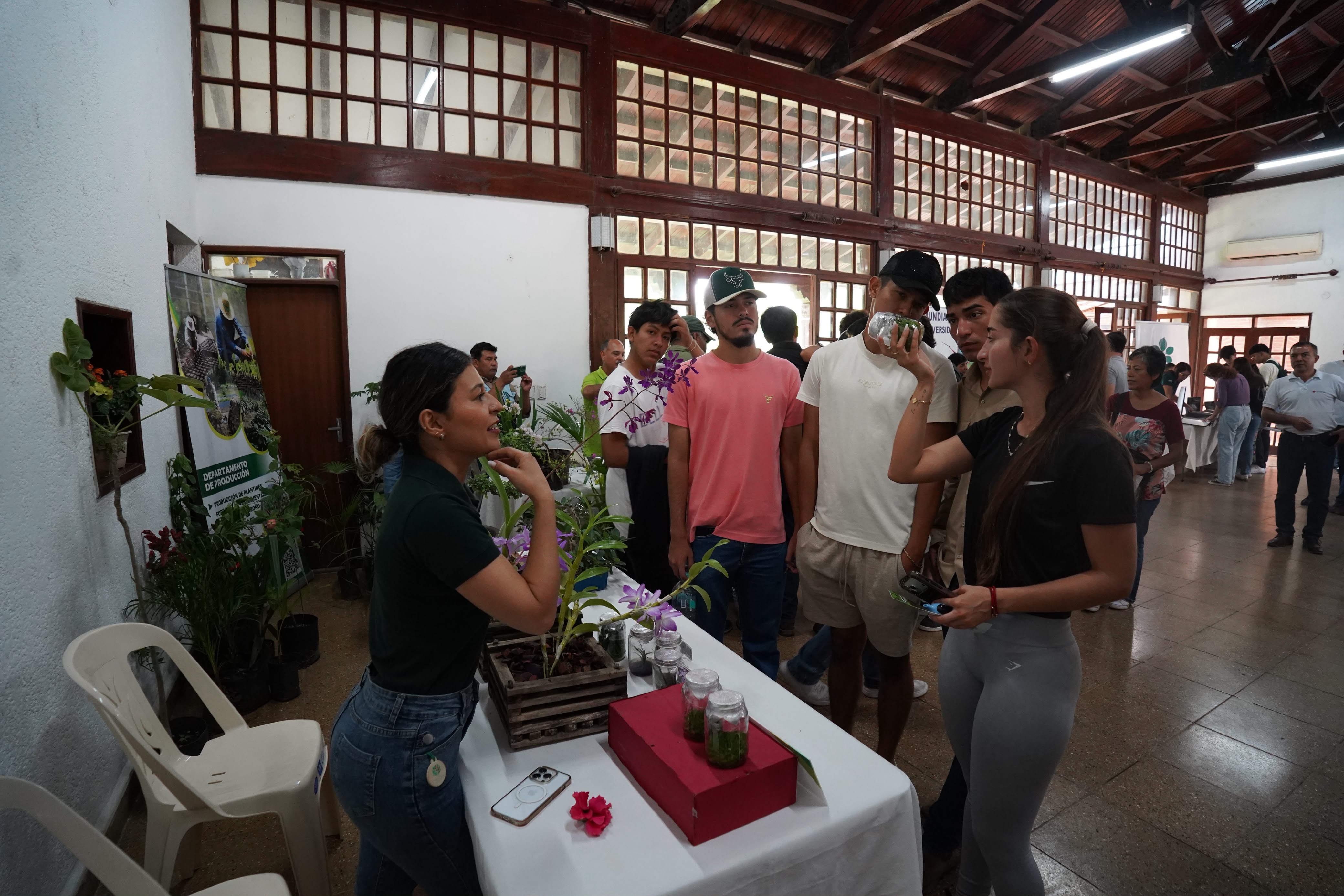 El Jardín Botánico Municipal celebra el día mundial de los Jardines Botánicos con ciencia, conferencias y una gran feria educativa